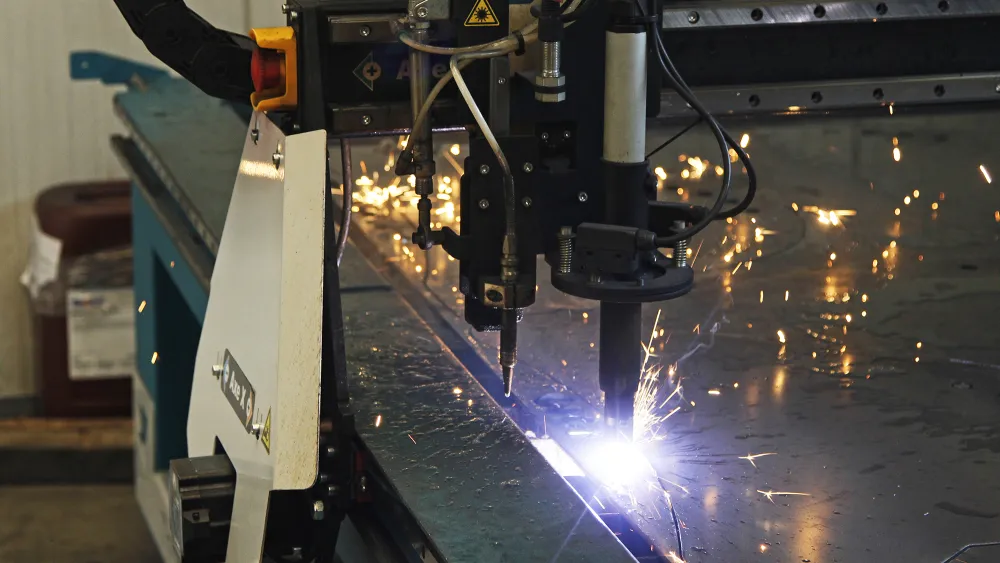 Dankzij onze nieuwe CNC plasma snijtafel zijn de mogelijkheden eindeloos.