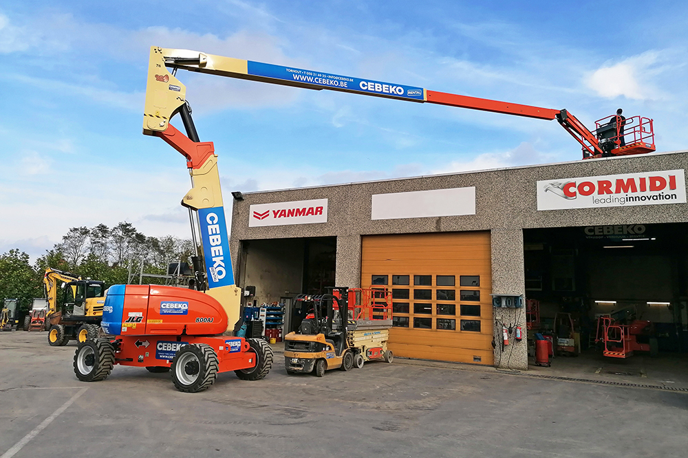 JLG 800AJ